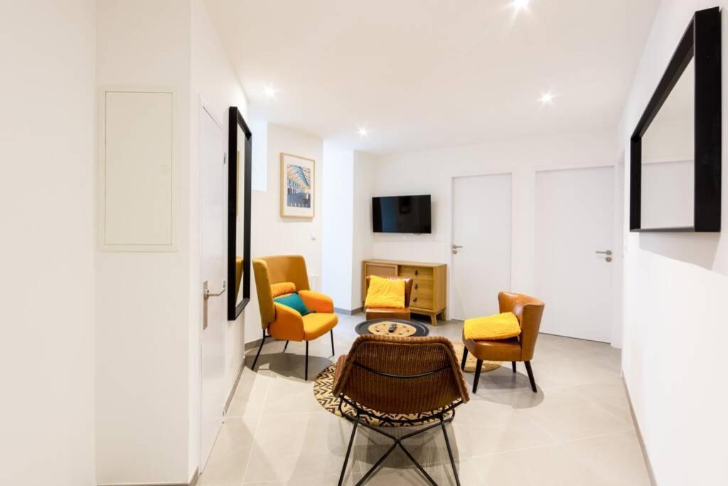 La chambre Liberté 2, SDB privative et TV, Cuisine Salon Partagés, confort et hypercentre Brest Esterno foto