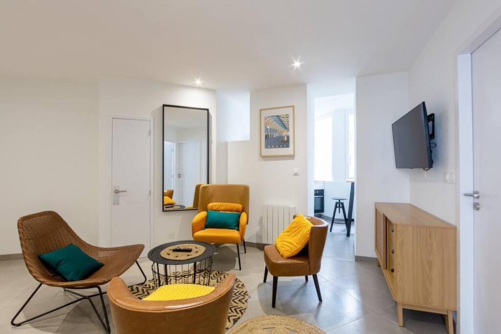 La chambre Liberté 2, SDB privative et TV, Cuisine Salon Partagés, confort et hypercentre Brest Esterno foto